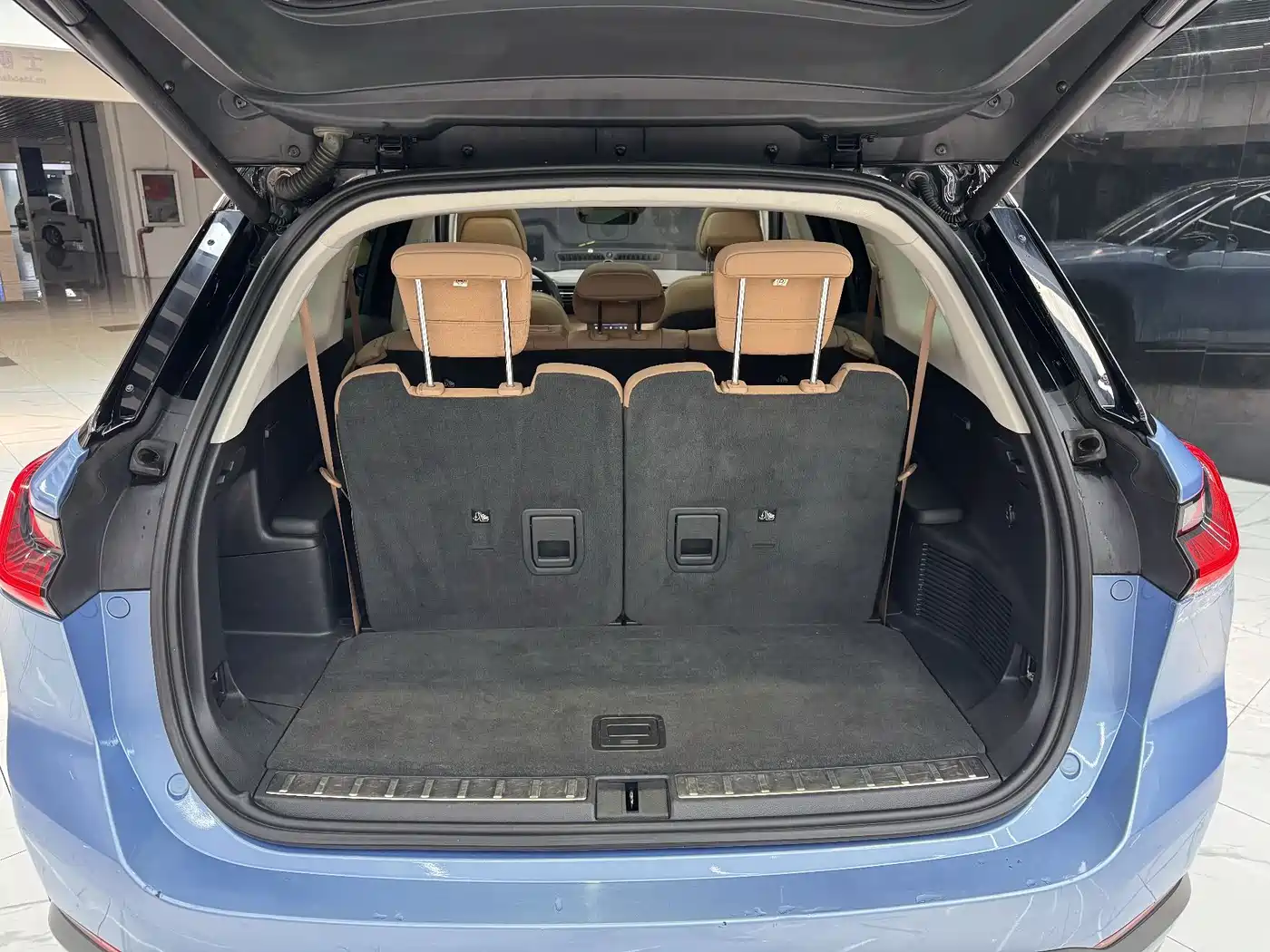 NIO ES8 2018 2018 Founder Edition