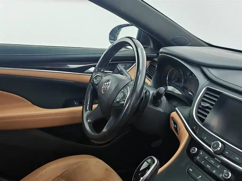 Buick LaCrosse 2016 Model 28T Elite фото 22