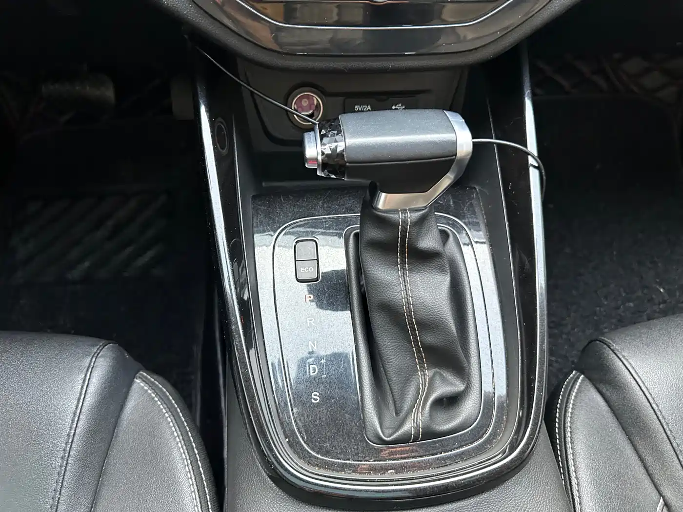 Baojun 530 2019 2020 1.5T CVT Premium Connect 7-seater