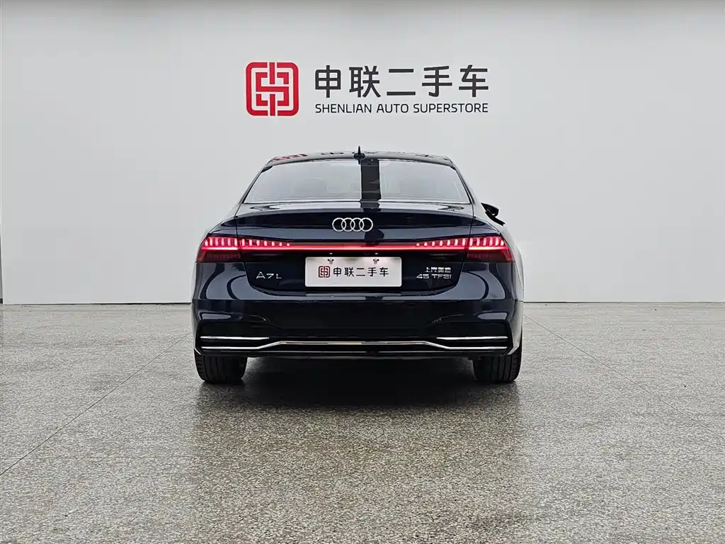 Audi A7L 2022 45 TFSI S-line Dream Builder Crystal Package фото 2