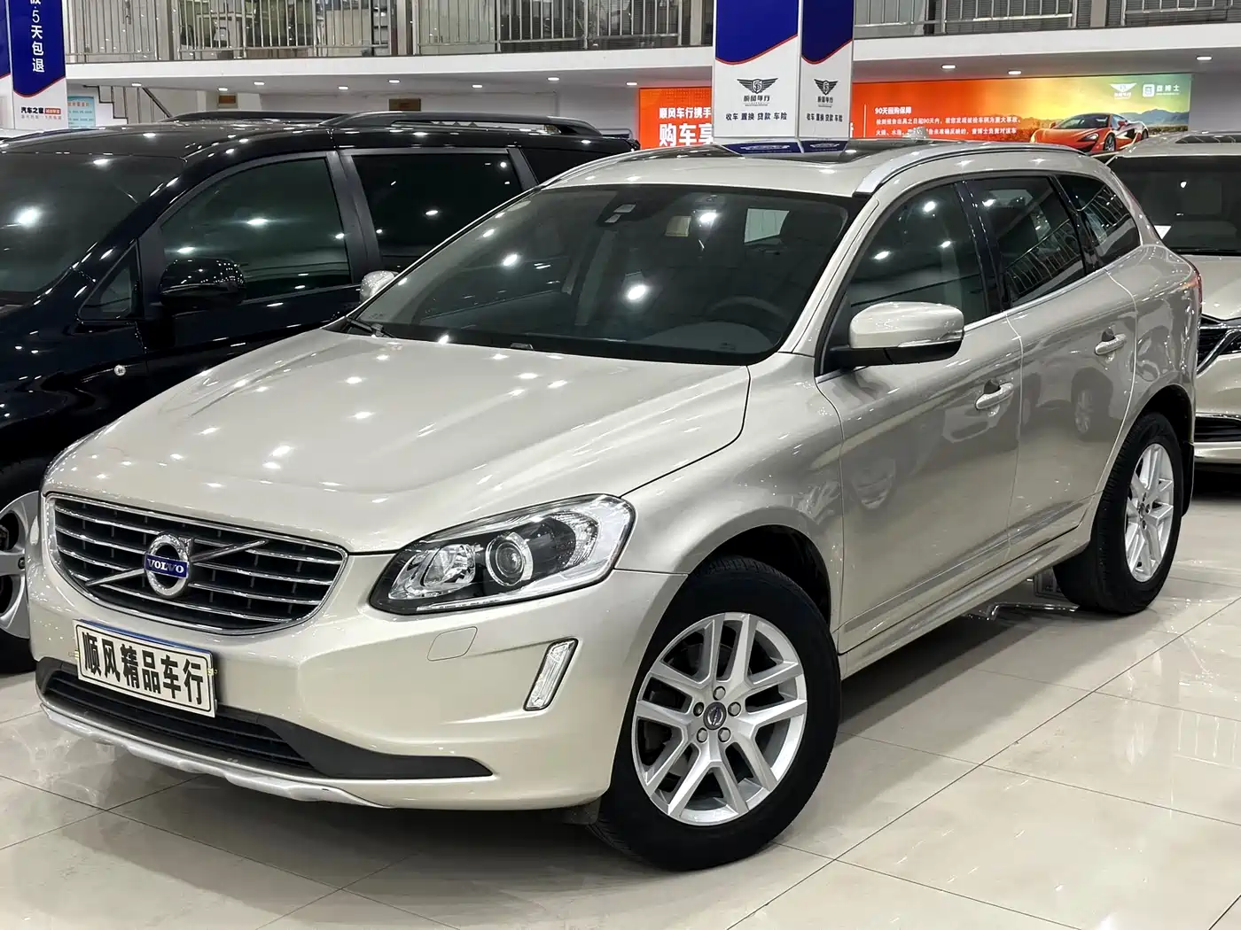 VOLVO XC60