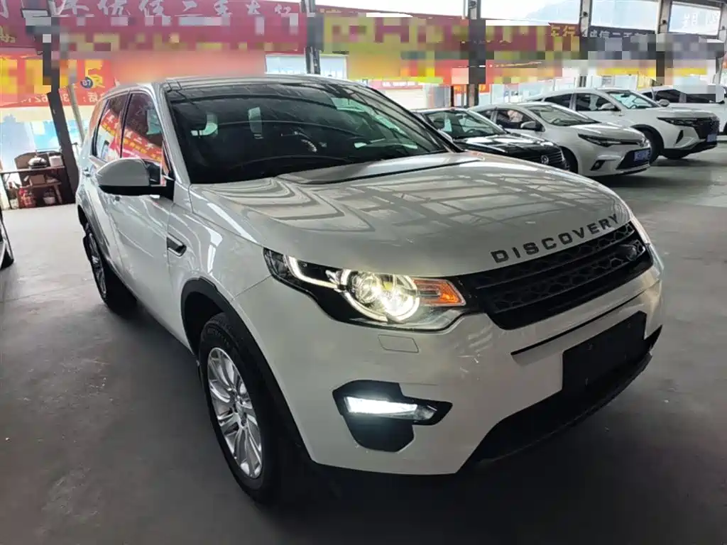 Land Rover Discovery Sport 2019 240PS SE Edition China VI фото 4