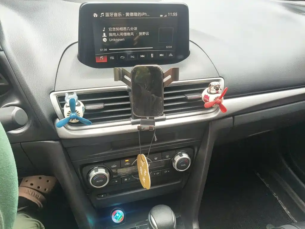 Фото 9 - Mazda Mazda 3