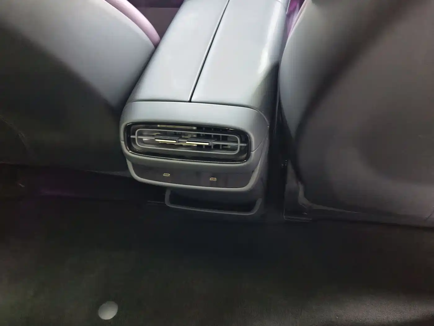 Xiaomi Auto Xiaomi SU7 2024 RWD Long Range Intelligent Driving Edition фото 8