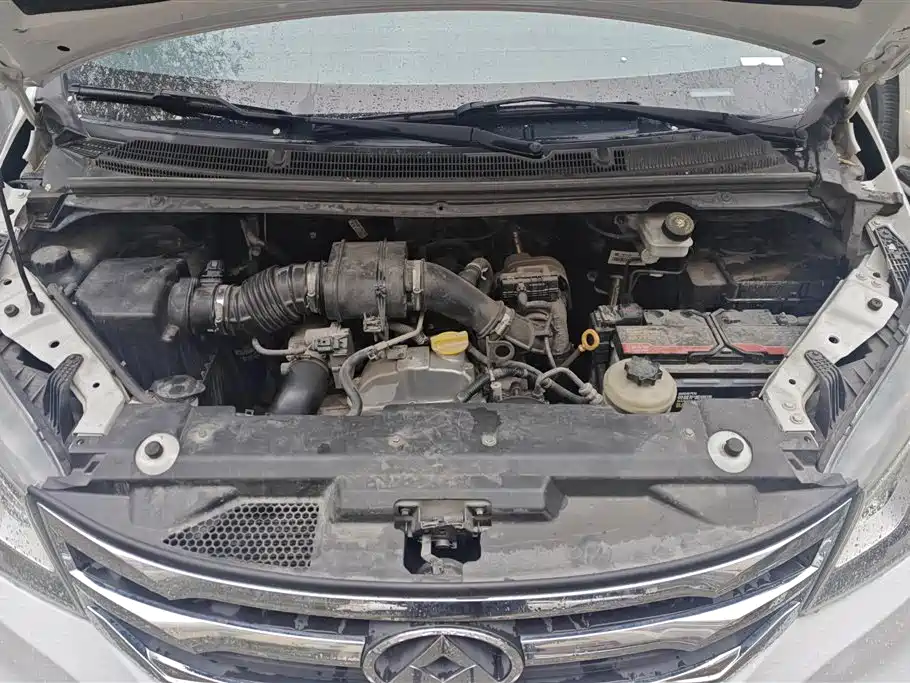 SAIC Maxus Maxus G10 2018 PLUS 1.9T Manual Elite Edition Diesel фото 10