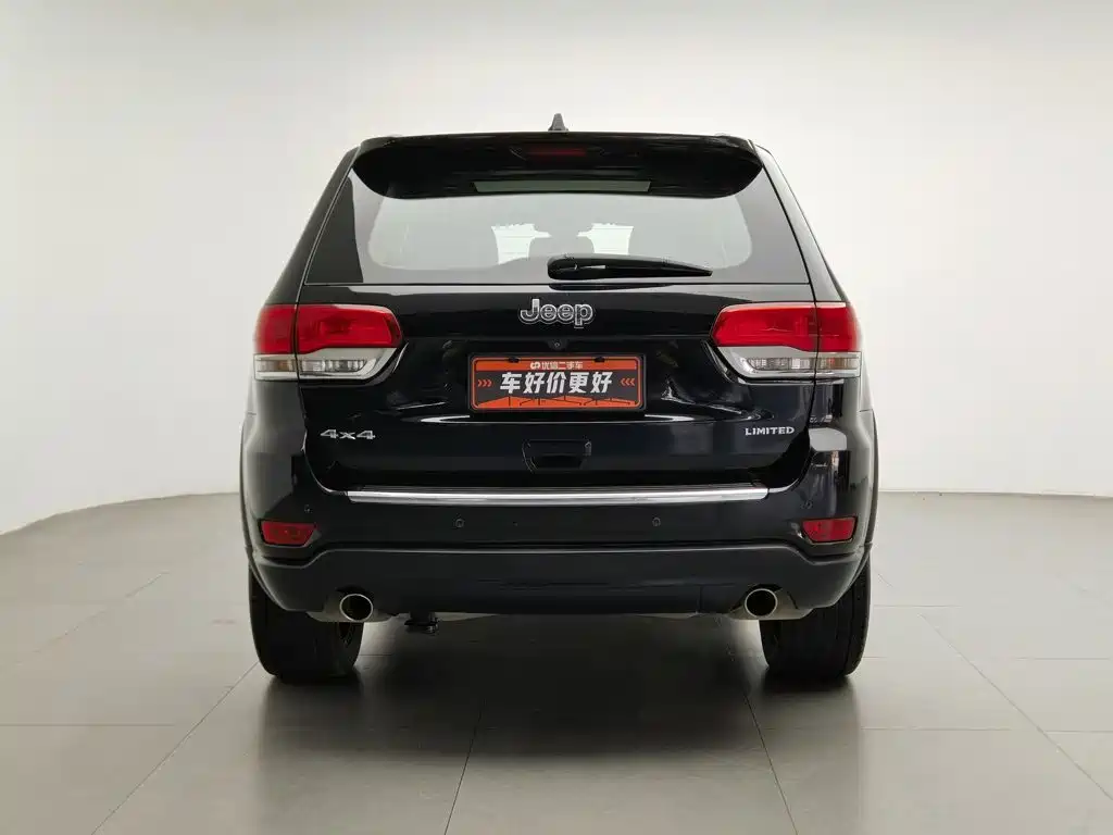 Фото 4 - Jeep Grand Cherokee (Import)