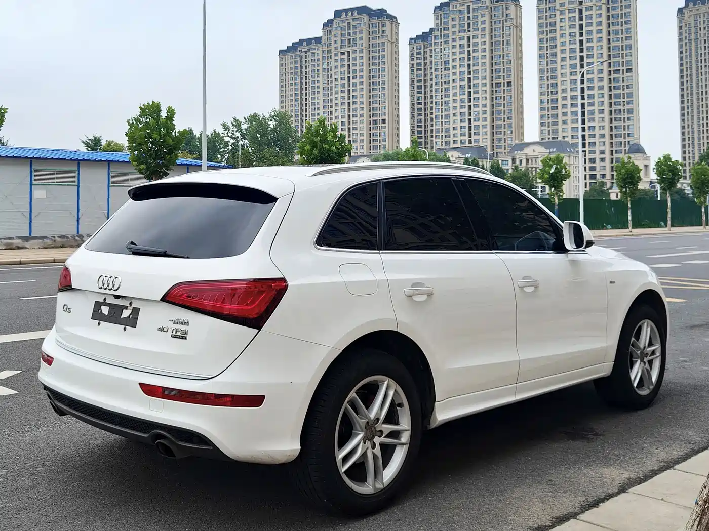 Audi Q5 2018 2017 Plus 40 TFSI Technology