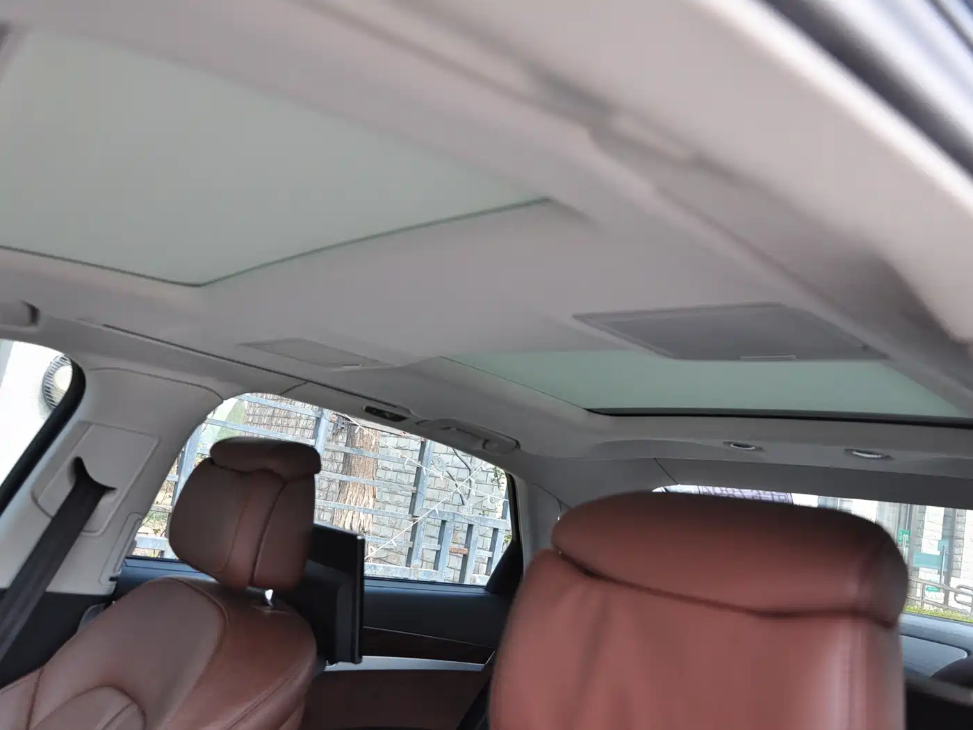 Audi A8 2011 A8L 3.0 TFSI quattro Premium (245kW) фото 15