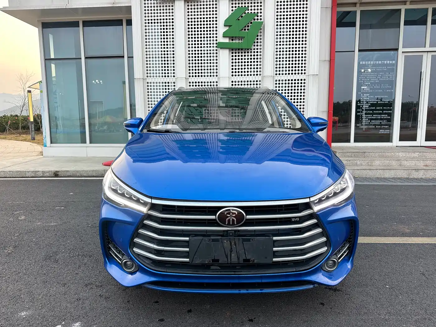 BYD Song MAX 2017 1.5T Auto Smart Connect Premium 7-seater фото 2