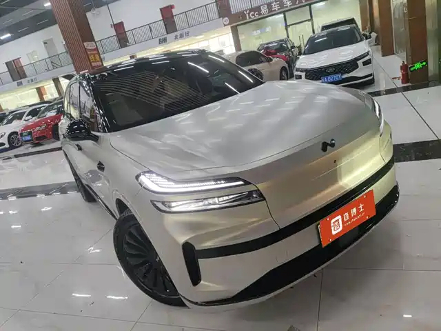 Onvo L90 Max, 6 мест