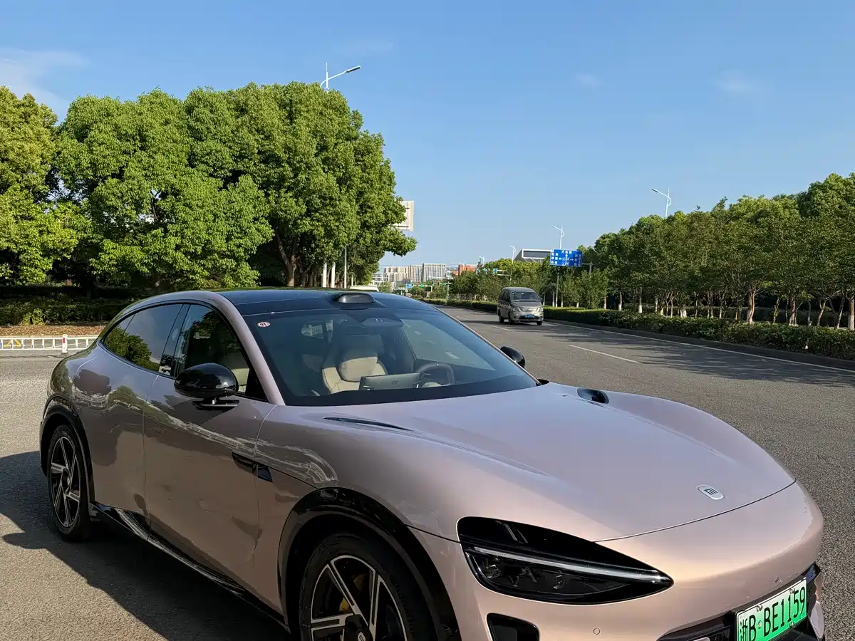 Xiaomi Auto Xiaomi YU7 2025 Extended Range AWD Pro фото 3
