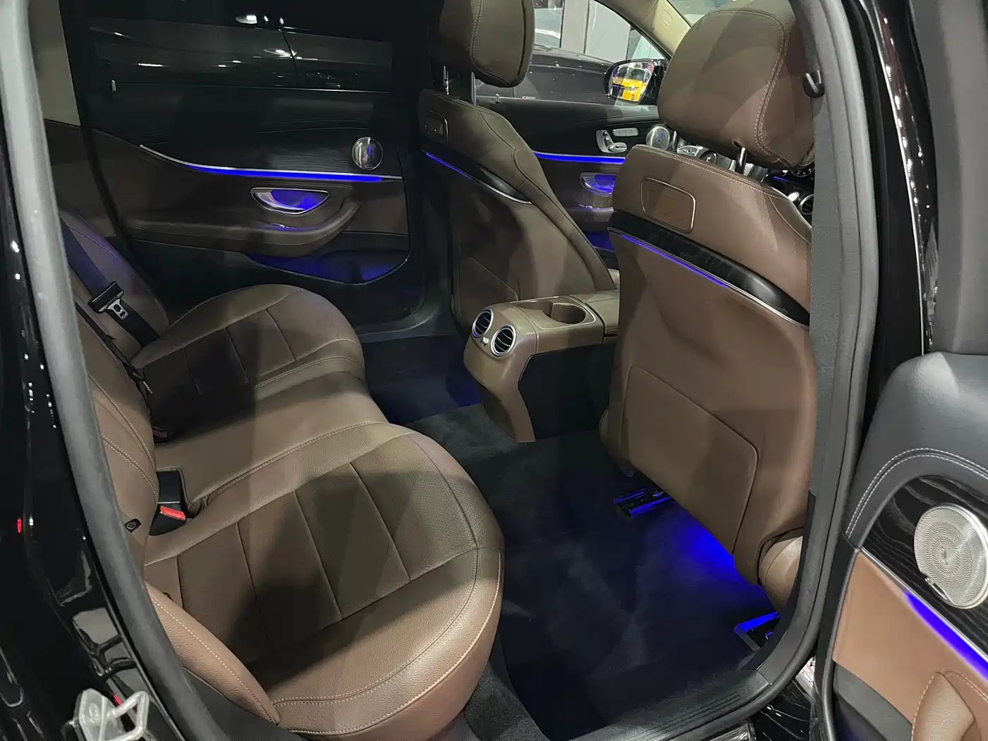 Mercedes-Benz E-Class 2020 Facelift E 300 L Fashion фото 9