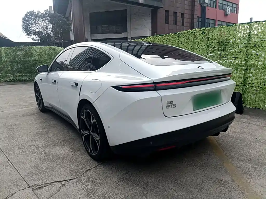 NIO ET5 2023 2022 75kWh