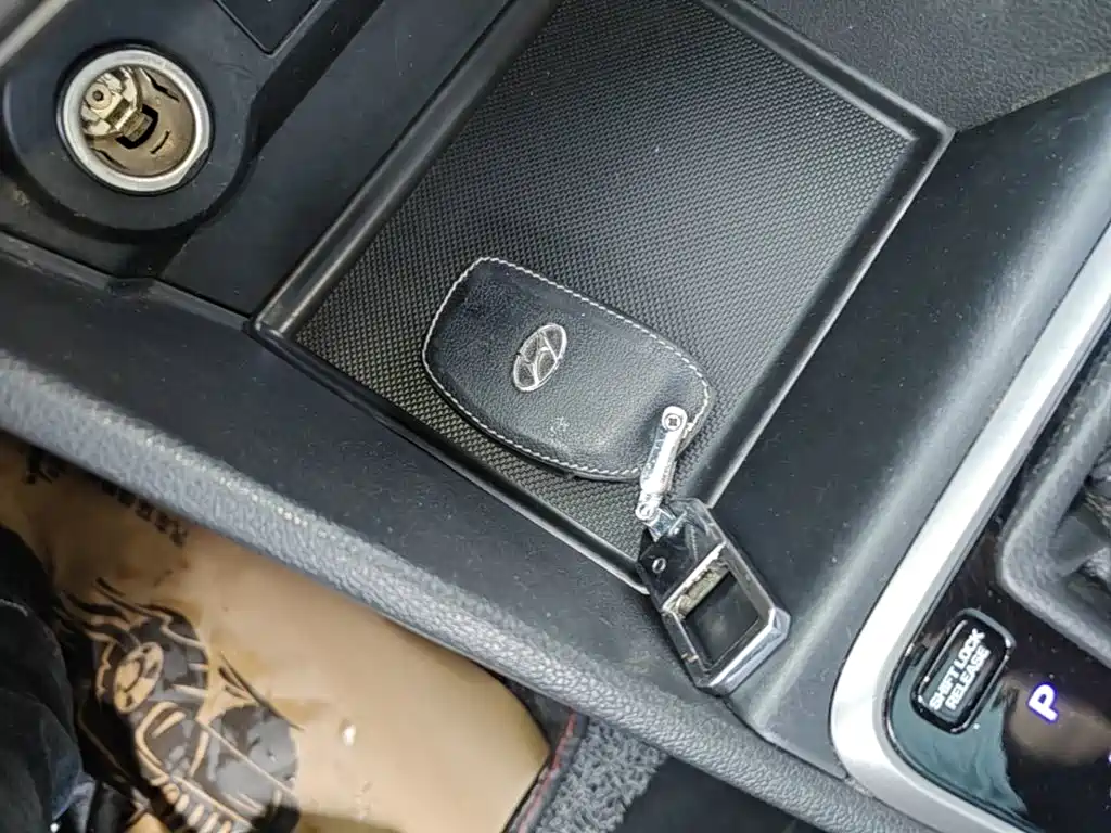 Фото 9 - Hyundai Verna