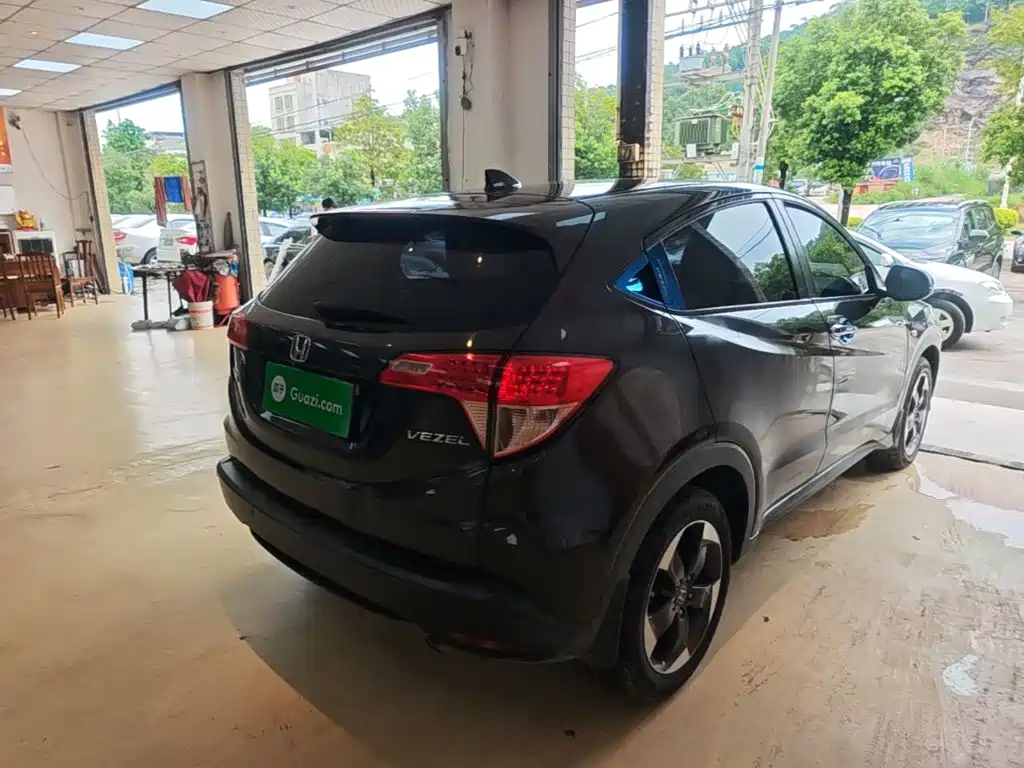 Honda Vezel 2016 2016 1.8L CVT 2WD Pioneer