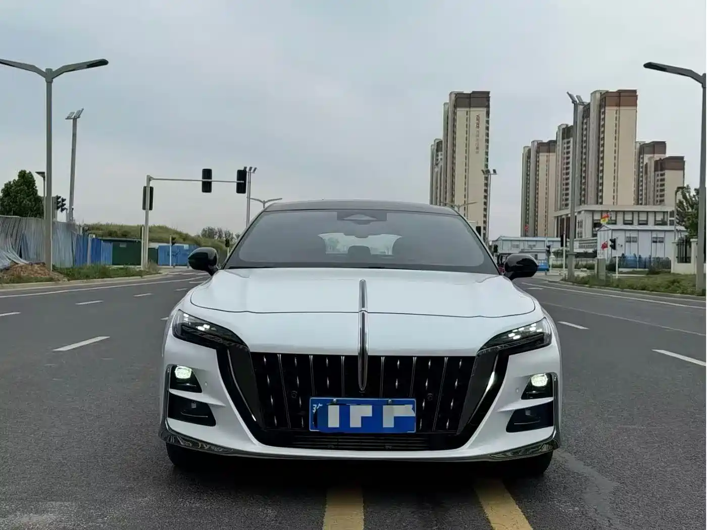 Hongqi H6 2025 Model 2.0T Beauty Edition фото 2