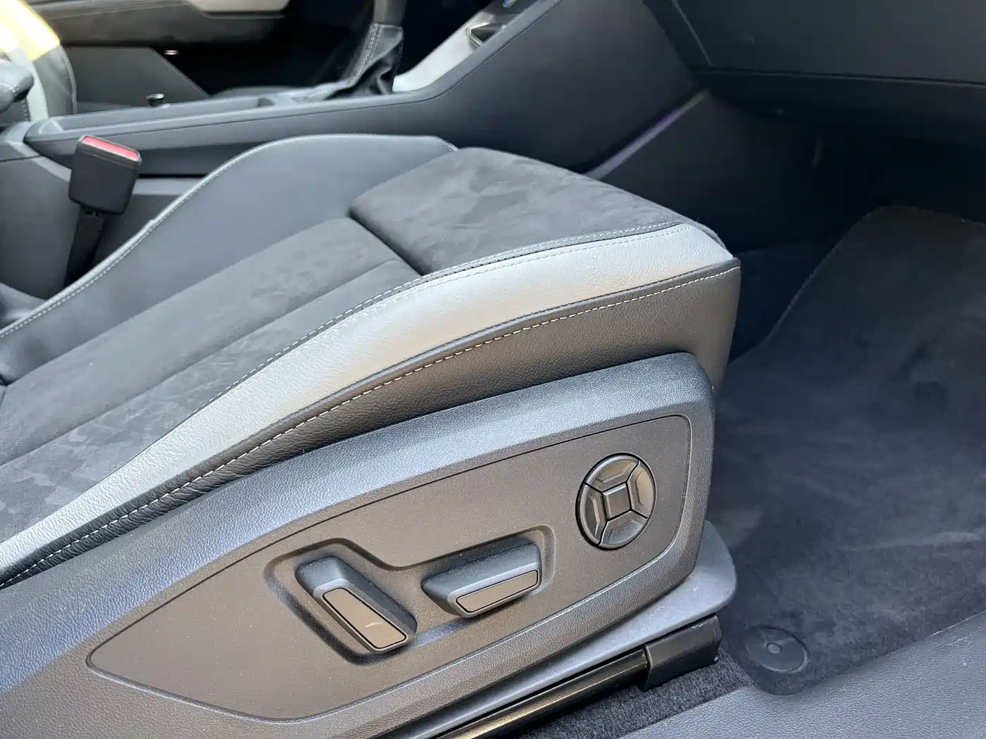 Audi Q3 2023 35 TFSI Fashion Dynamic (1.4T) фото 19