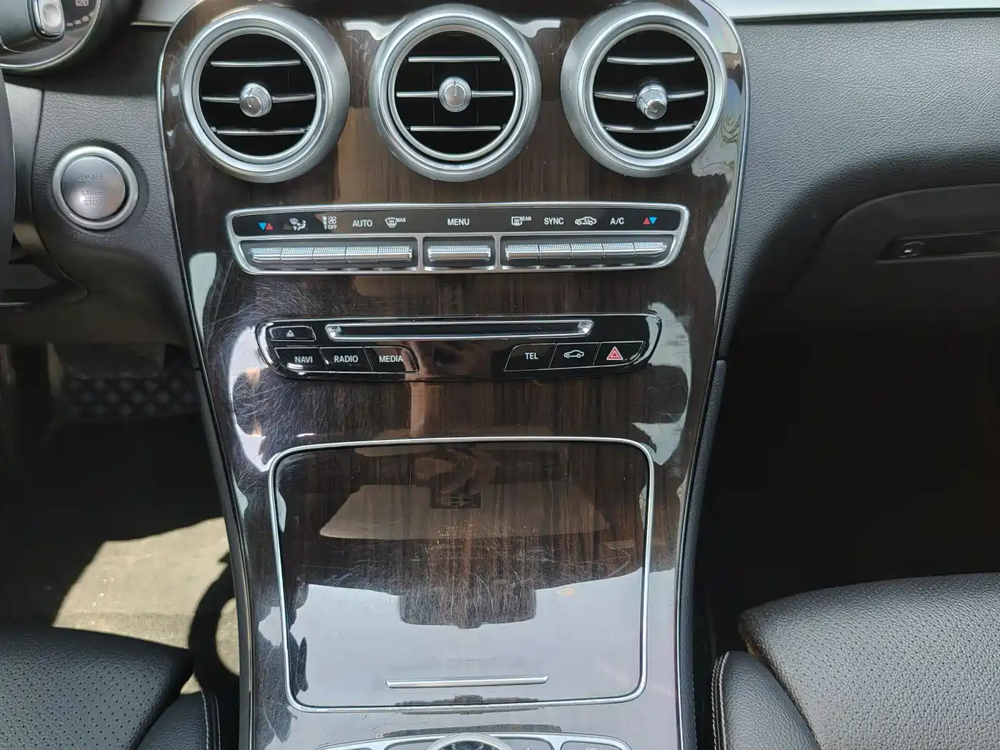Mercedes-Benz GLC 2017 GLC 260 4MATIC Luxury фото 6