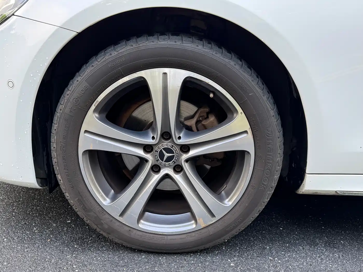 Mercedes-Benz E-Class 2016 E 200 L Sport Type фото 16
