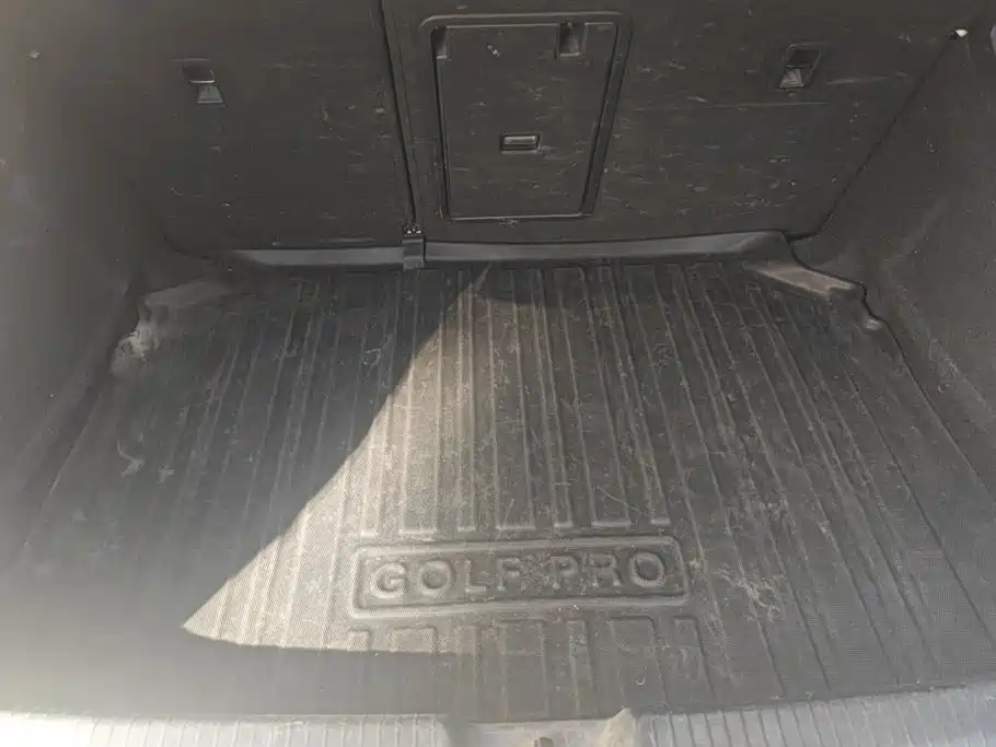 Фото 4 - Volkswagen Golf