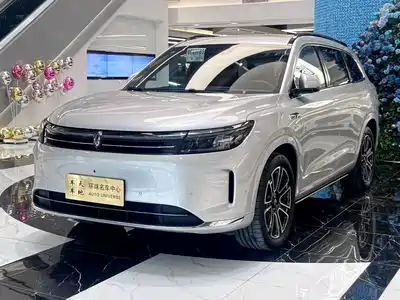 AITO M7