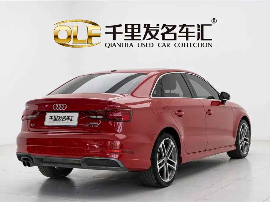 Audi A3 2018 30th Anniversary Limousine 35 TFSI Sport фото 4