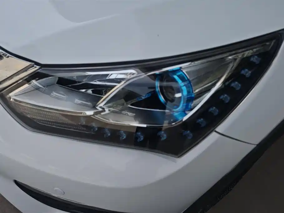 BYD Song New Energy 2017 Song DM 1.5TID Full-time 4WD Premium фото 5