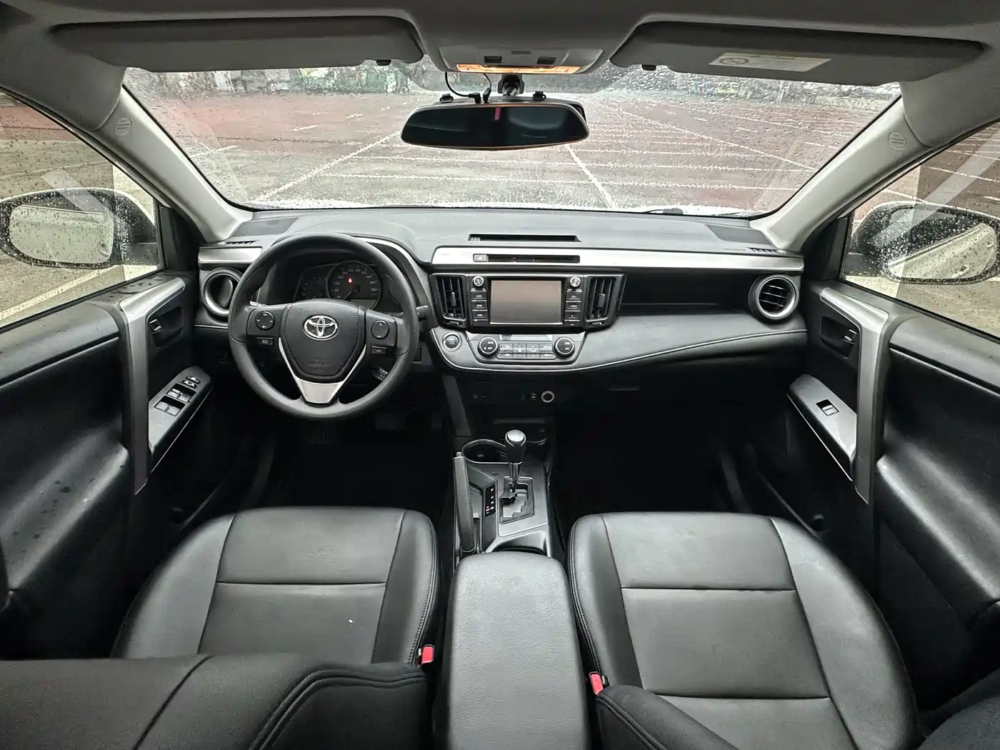 Toyota RAV4 Rongfang 2019 2.0L CVT 2WD Trend Edition China VI фото 8
