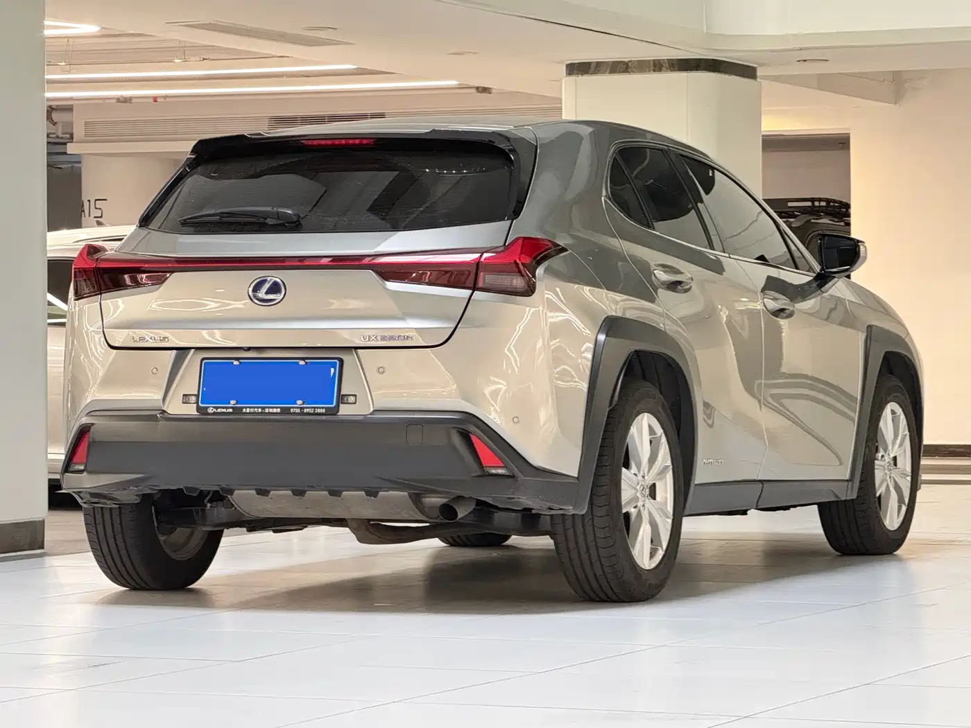 Lexus UX 2019 260h Explorer Fun Edition (China V) фото 12