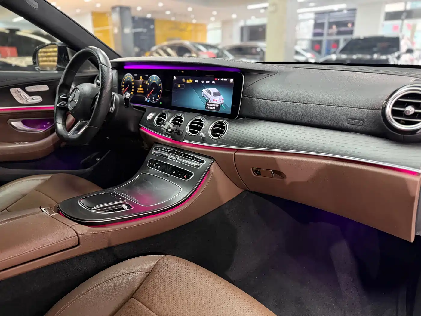 MERCEDES-BENZ E CLASS