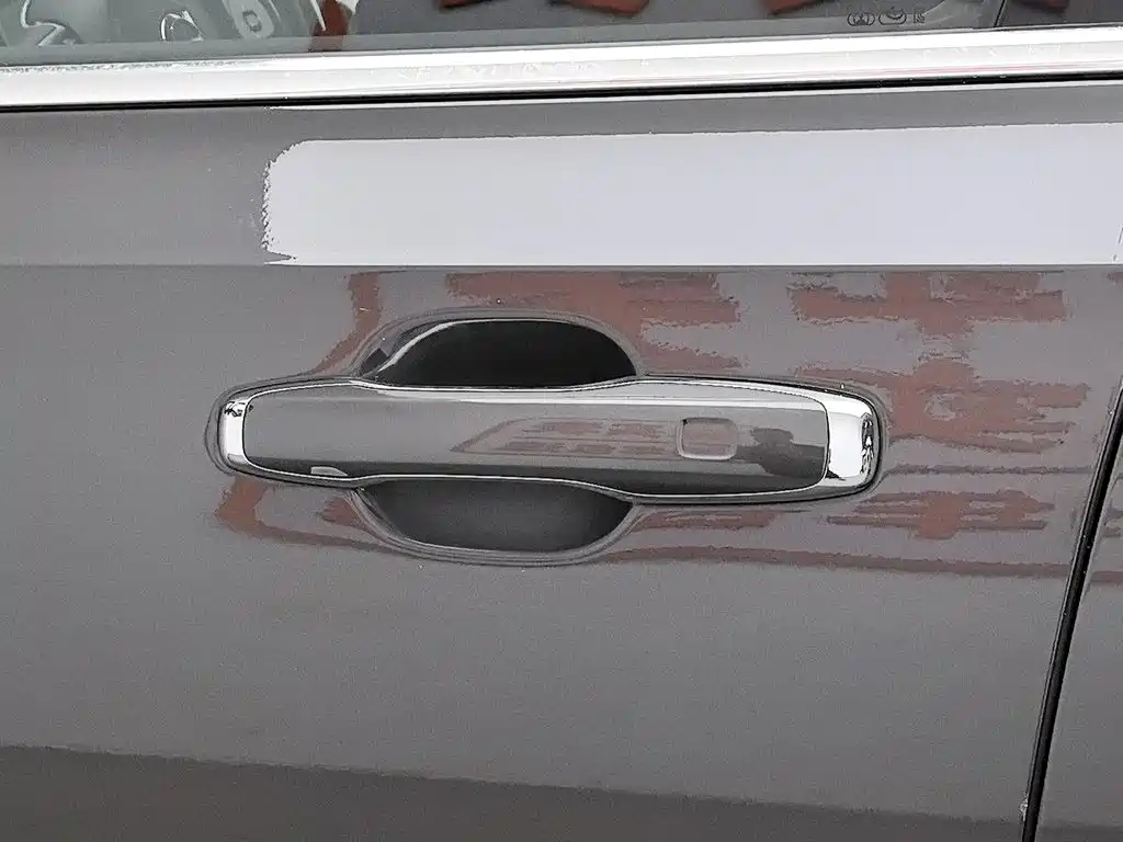 Photo 18 - Volvo S90