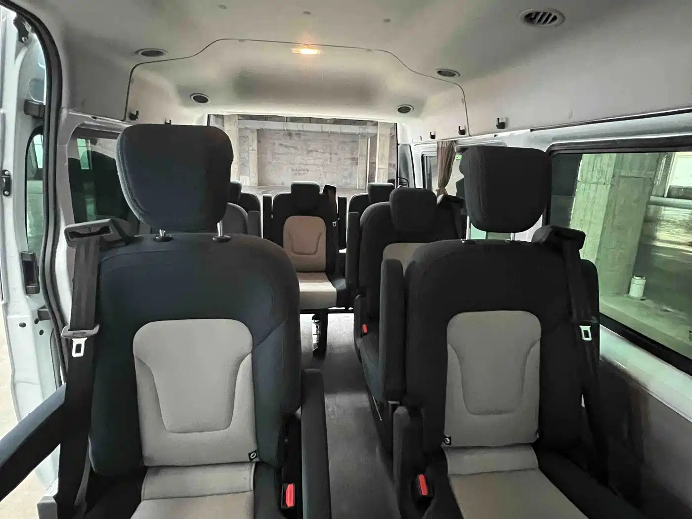 Jiangling JMC Fushun 2024 2025 2.0T Automatic Diesel Long Wheelbase High Roof Passenger Version Business Van 9-seater