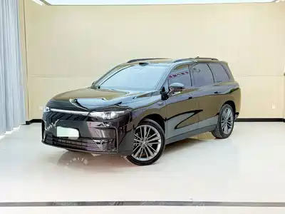 Leapmotor C16