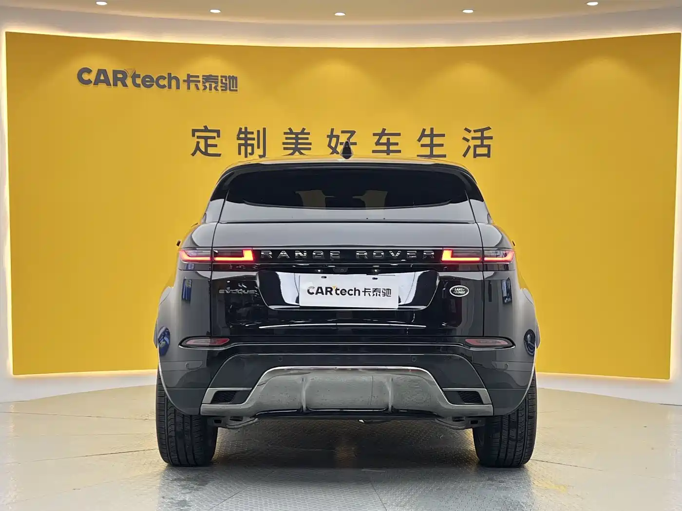 Land Rover Range Rover Evoque 2024 Range Rover Evoque L 249PS Light Master Edition фото 33