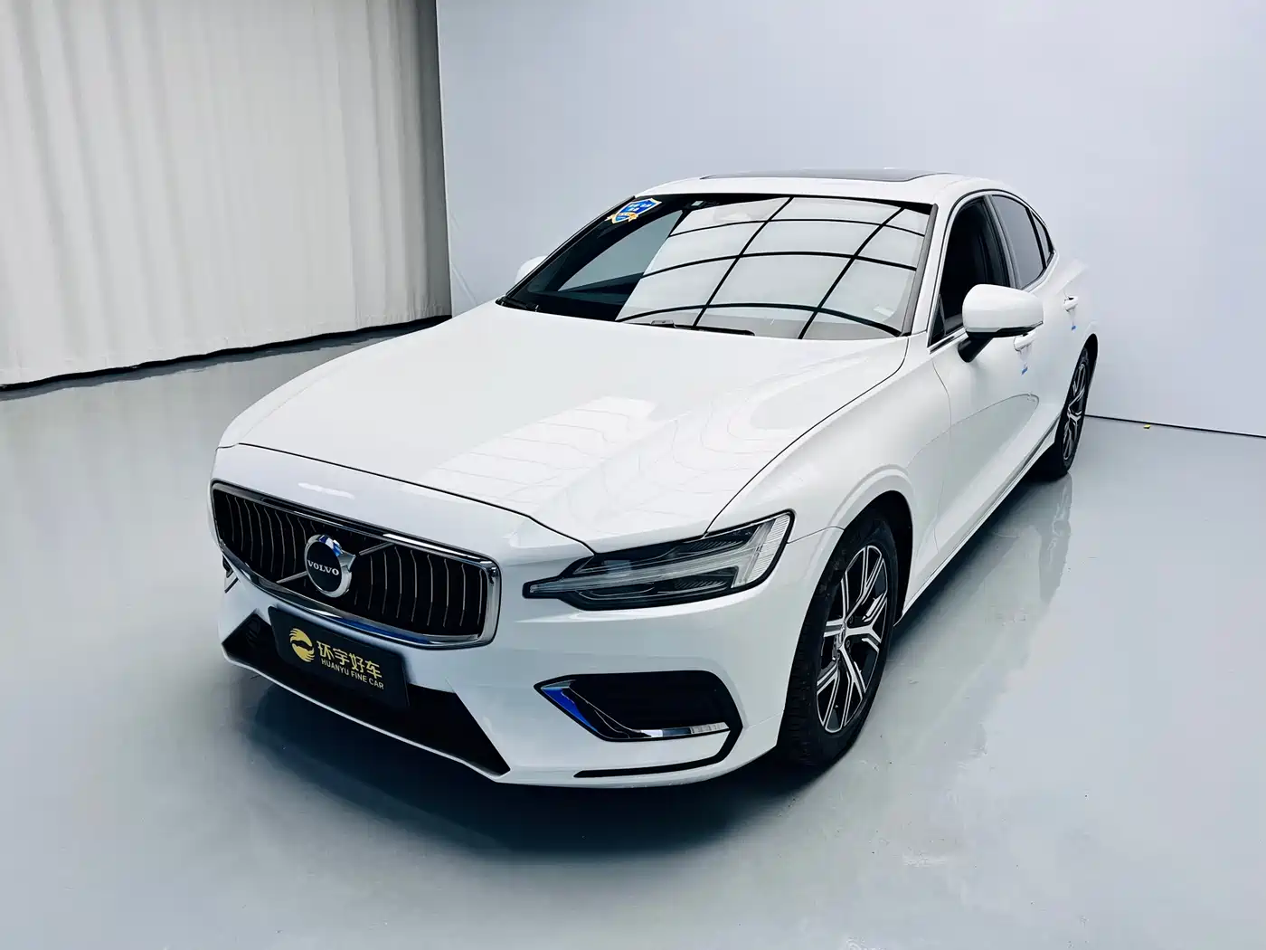  Volvo Volvo S60 2023 B4 Smart Comfort Luxury Edition
