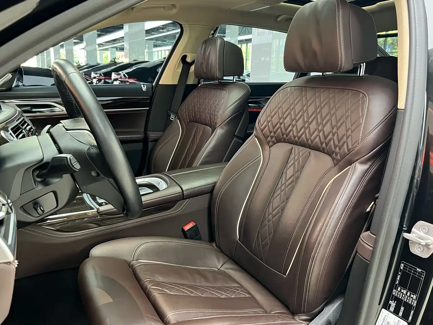 BMW 7 Series 2021 Model 730Li Luxury Package фото 9