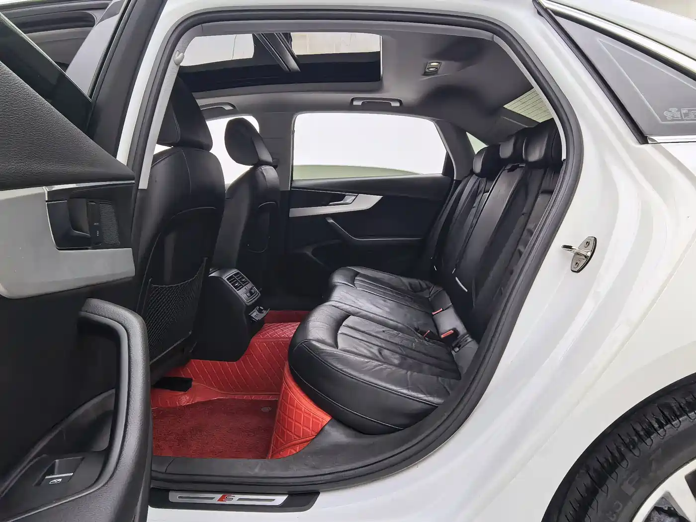 Audi A4L 2019 40 TFSI Fashion (China V) фото 12