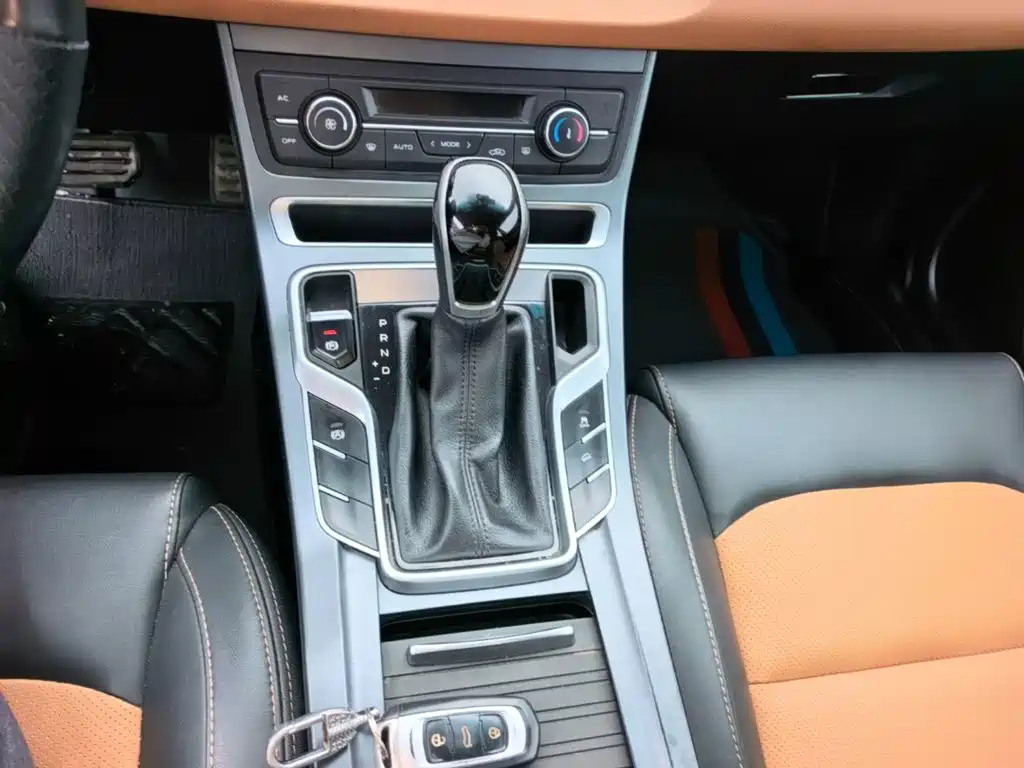 Geely Vision S1 2018 2018 1.4T CVT Sharp Enjoy