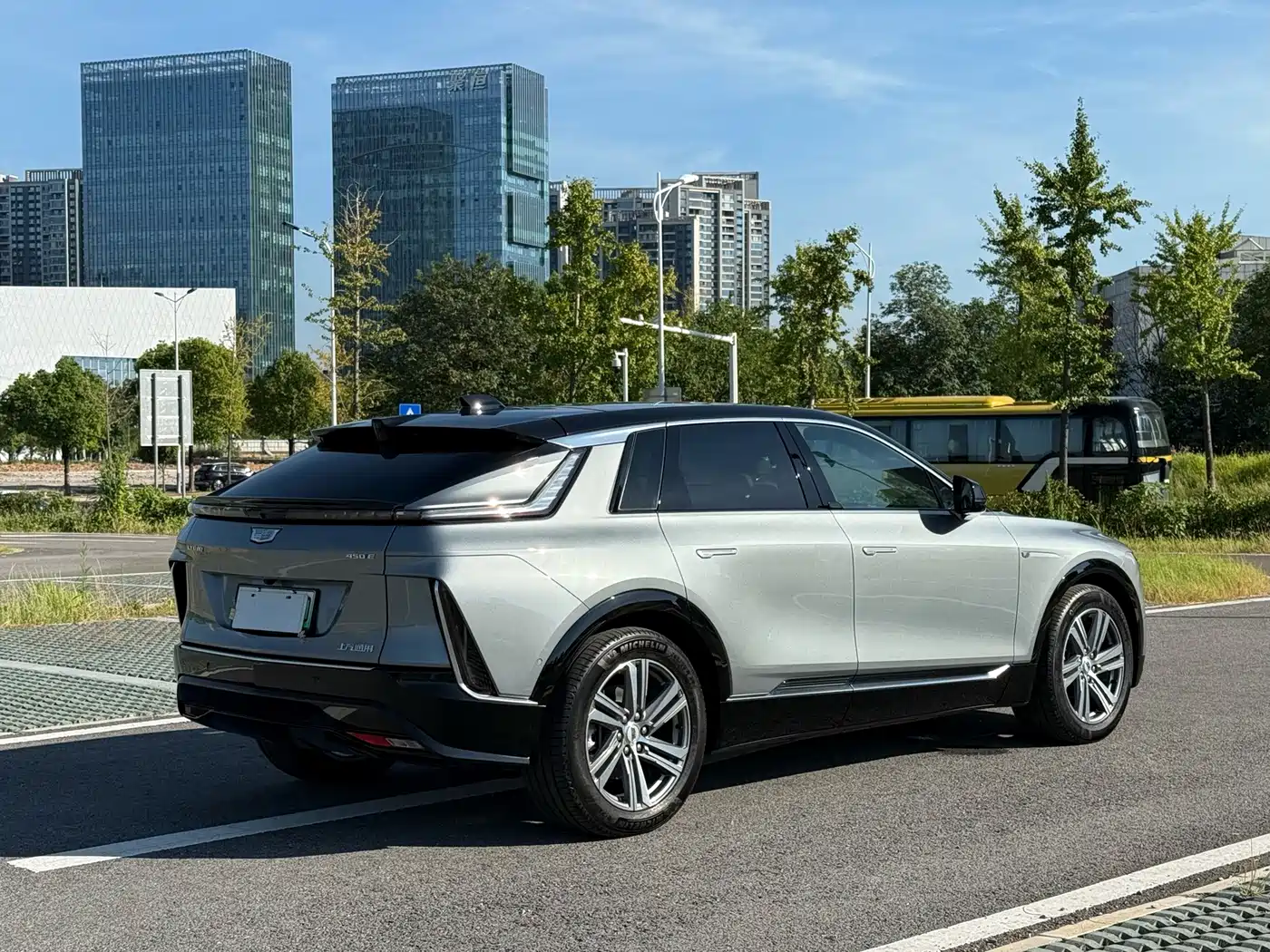 Cadillac IQ Rui Ge 2022 2022 Rear-Wheel Drive Long Range Premium Edition