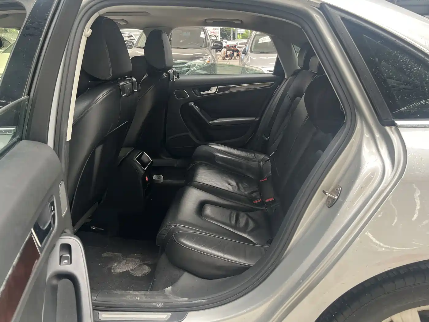 Фото 11 - Audi A4L