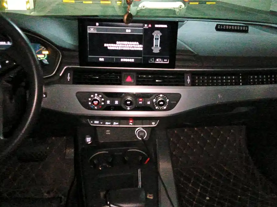 Audi A4L 2020 40 TFSI Fashion Dynamic Edition фото 13