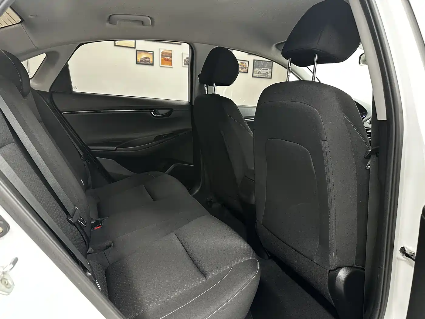 Hyundai Elantra 2020 1.6L Auto GL Pleasing Edition фото 17