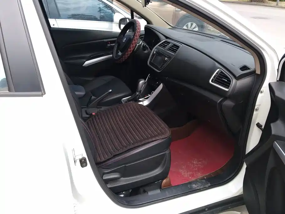 Suzuki SX4 S-Cross 2015 2014 1.6L CVT 2WD Elite