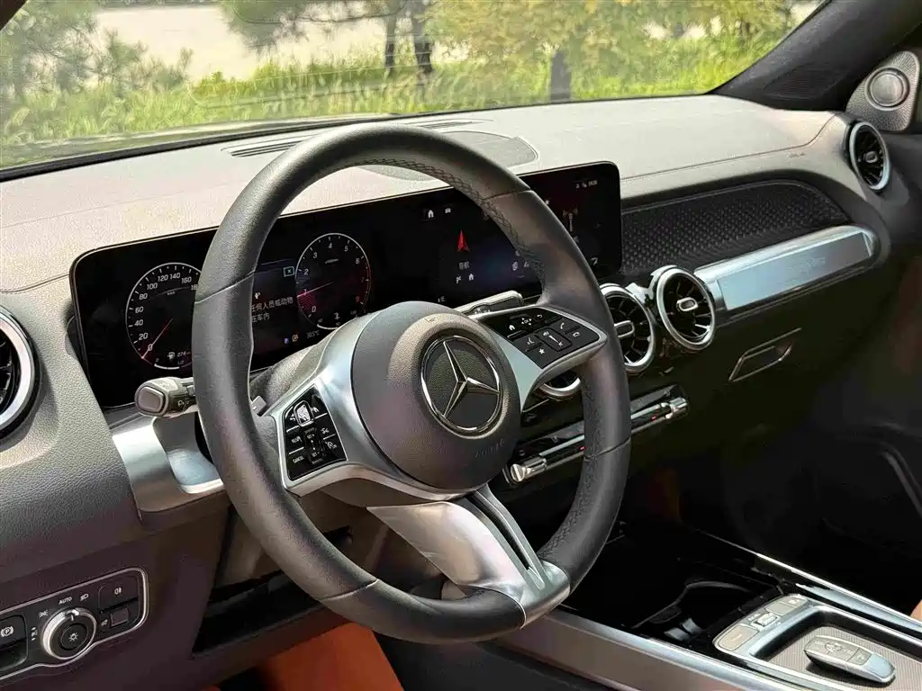 Mercedes-Benz GLB 2025 2025 Model GLB 200 Dynamic Edition