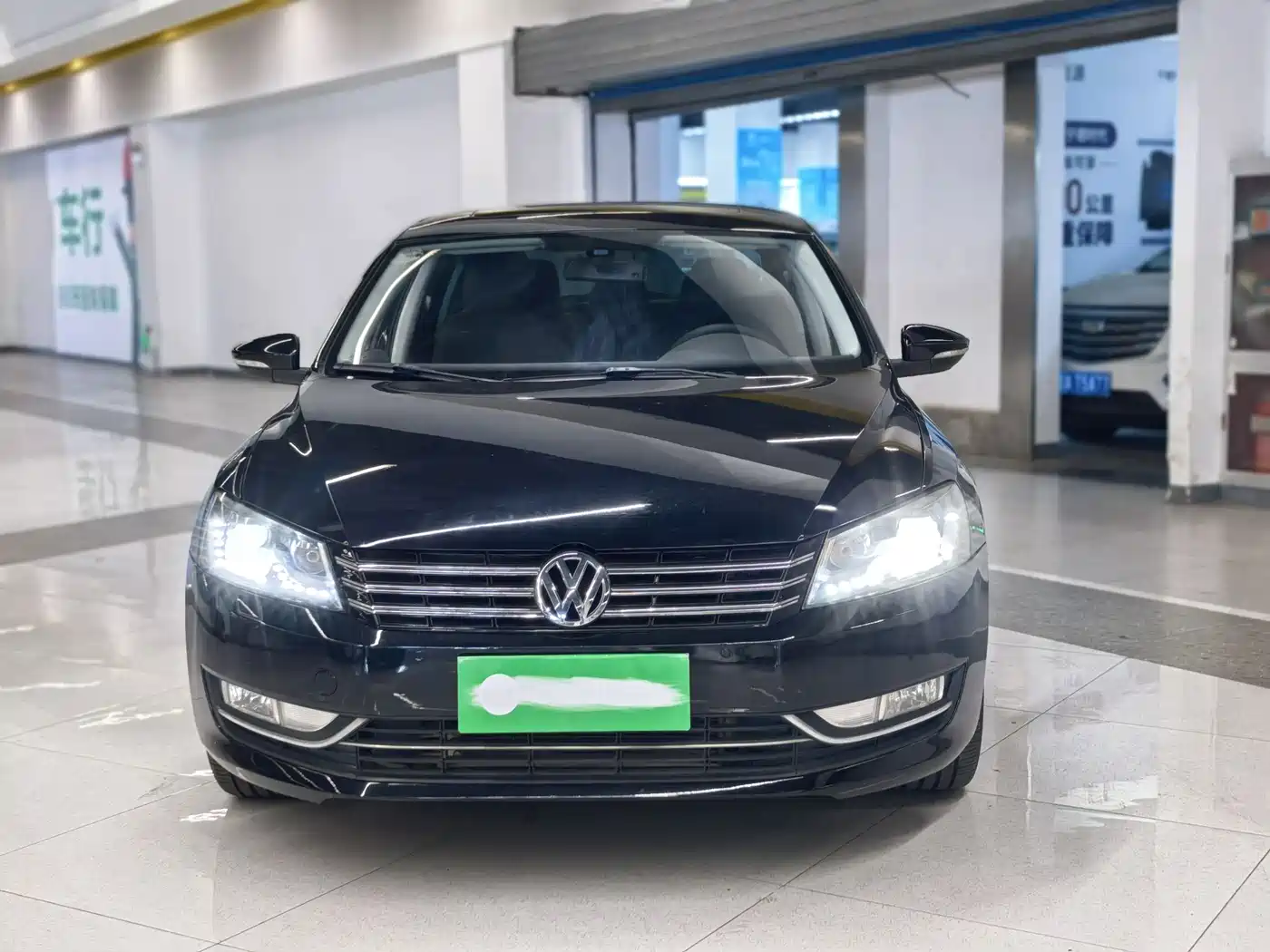 Volkswagen Passat 2014 1.8TSI DSG Executive Edition фото 2