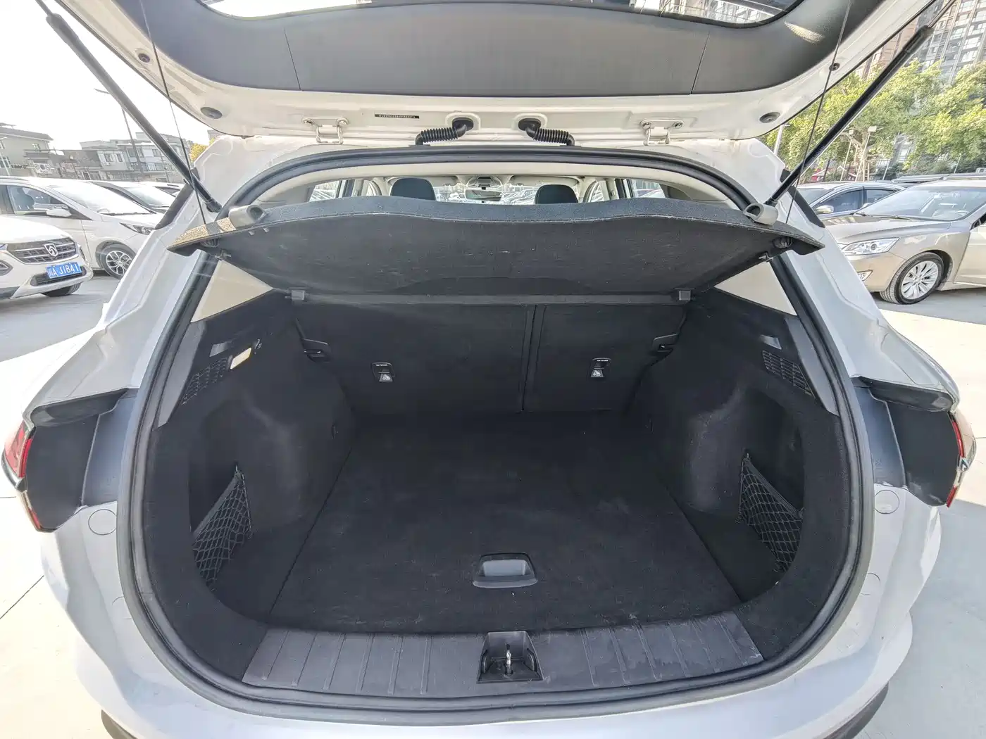 GEELY AUTOMOBILE BINYUE