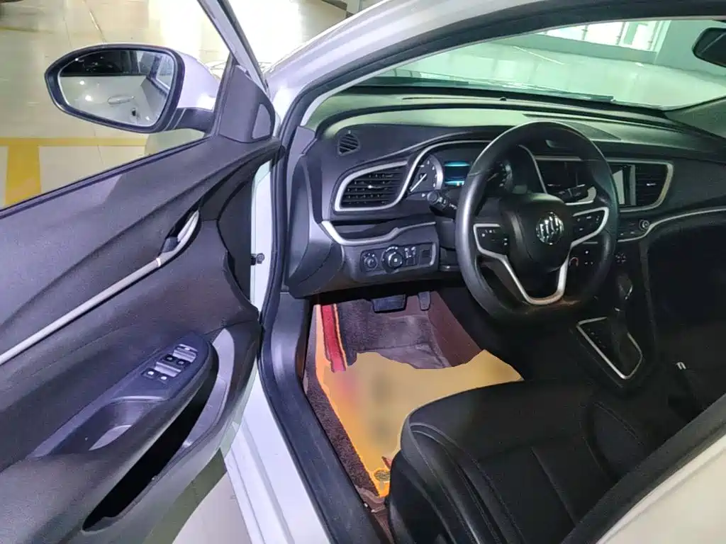 Фото 16 - Buick Excelle
