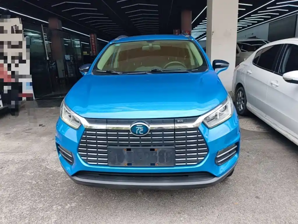 BYD Yuan New Energy 2020 2019 EV360 Smart Connect Premium Edition