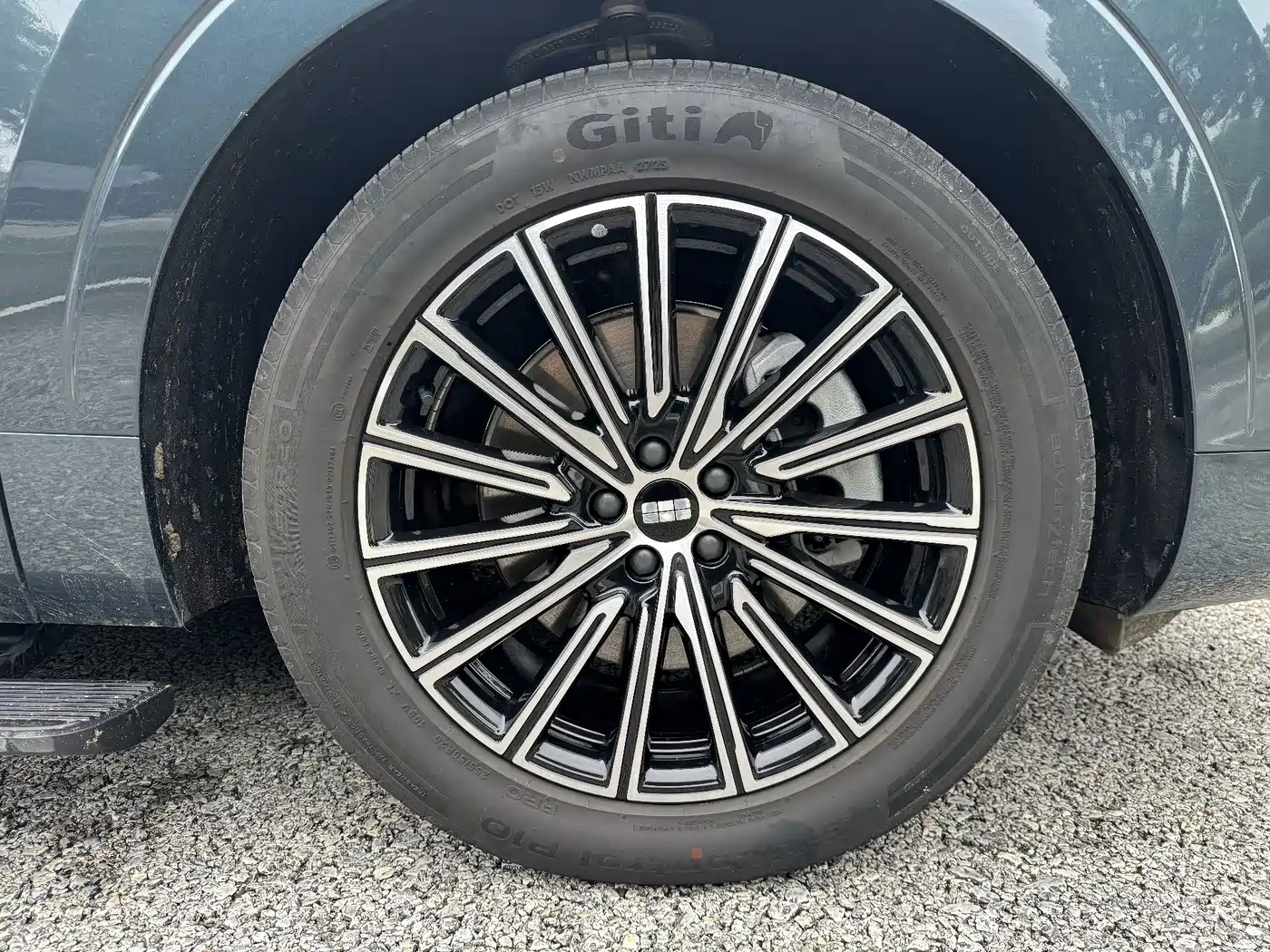 Geely Galaxy Galaxy M9 2026 2025 Model 230km 2WD Explorer+ Edition