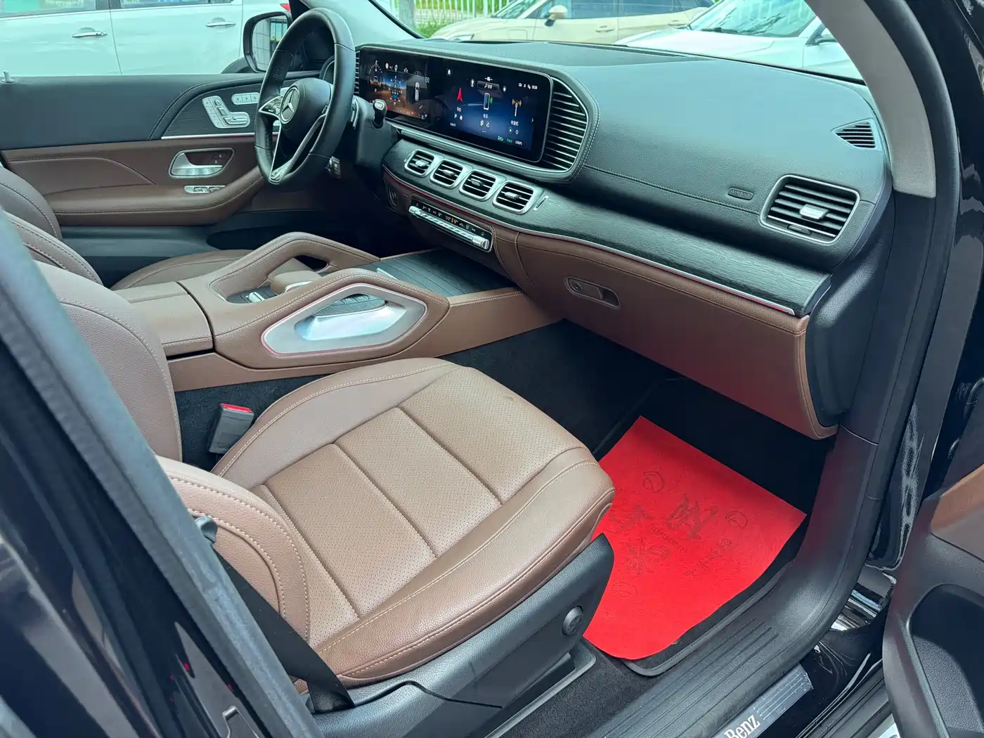Фото 11 - Mercedes-Benz GLE